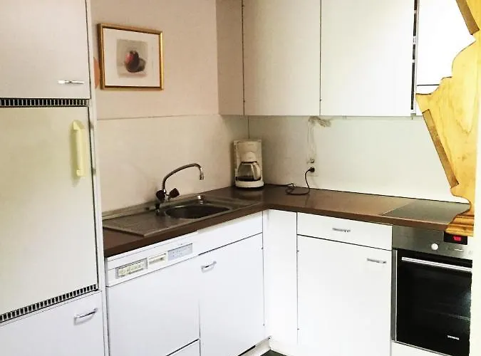 Penthouse Tgesa Tgampi T33 *